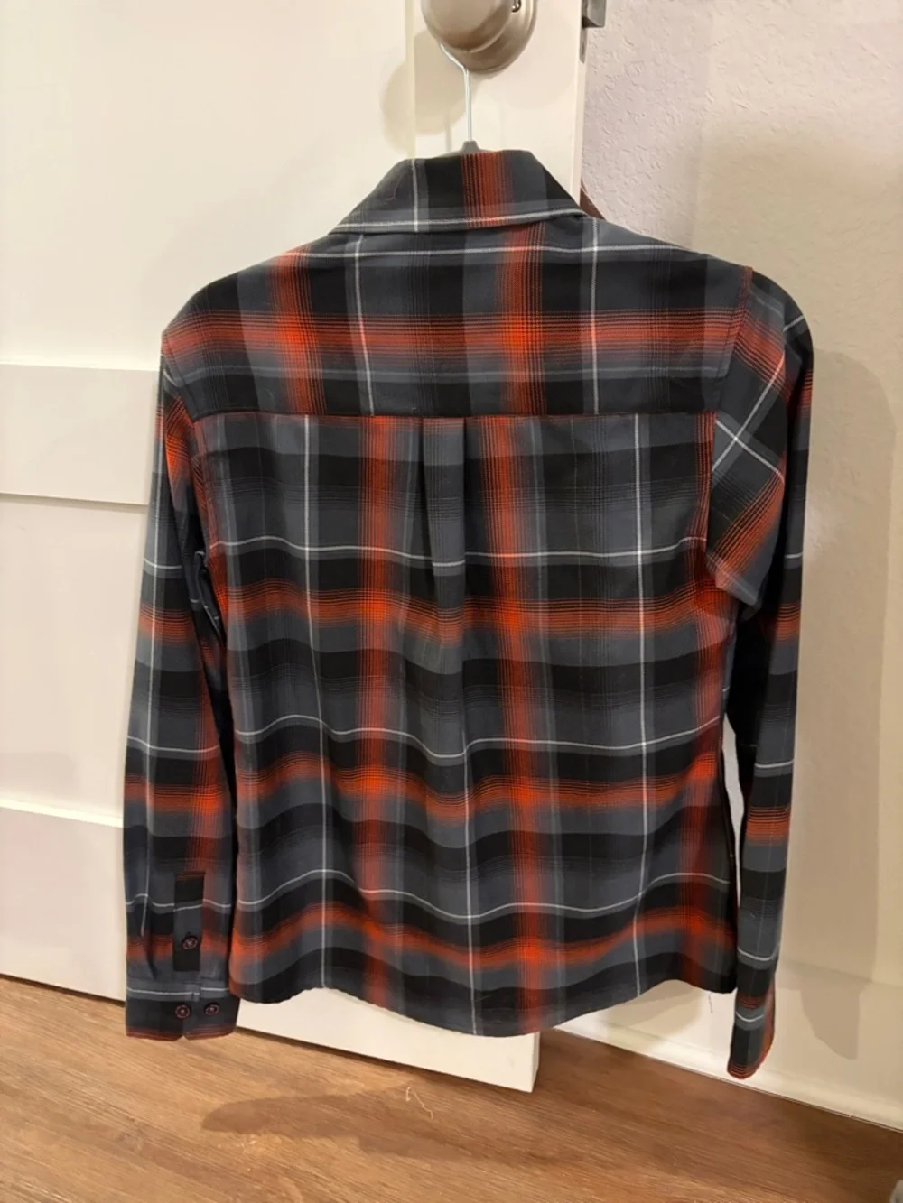 DIXXON Gray and Orange Plaid Button-Down Shirt - Picture 3 of 4